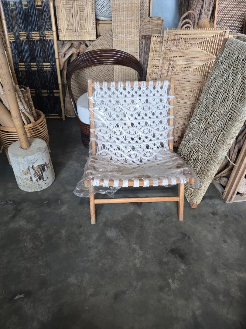 Makram Lazy Chair #1